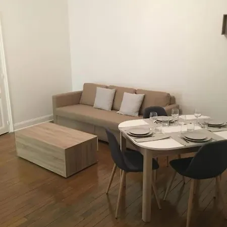 A 2 Pas D'ici - 200m Du Palais Appartamento