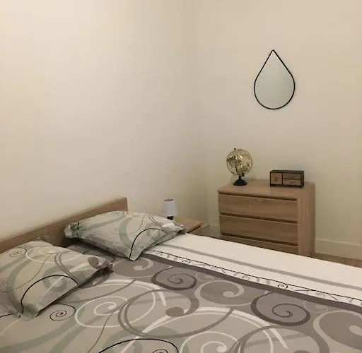 A 2 Pas D'ici - 200m Du Palais